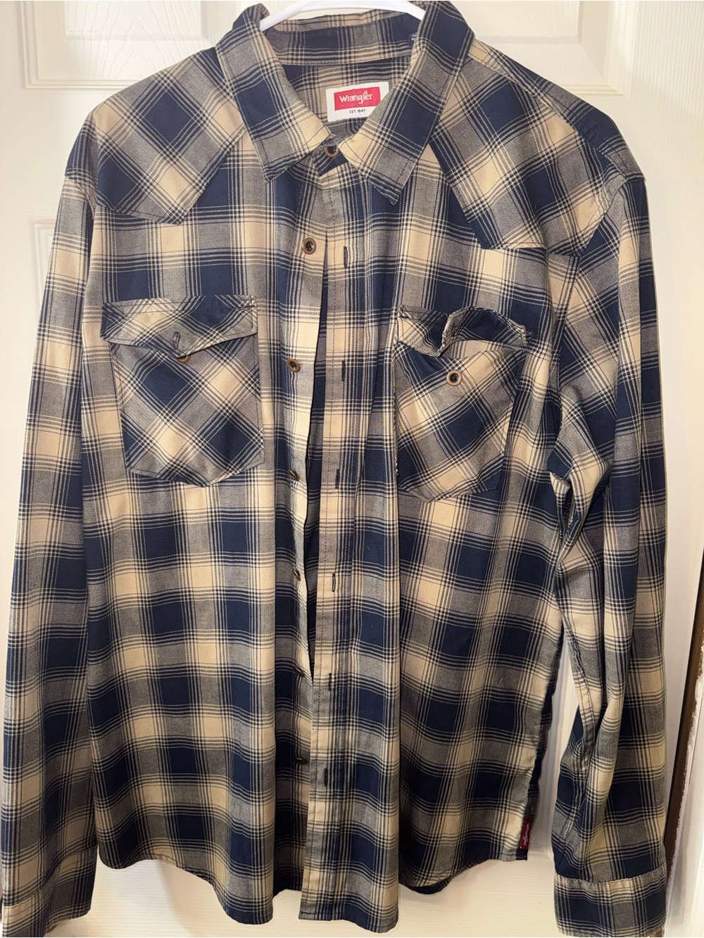 Wrangler Navy and Cream Plaid Long Sleeve Button-Down Shirt